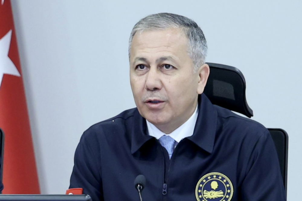 Yerlikaya: İstanbul merkezli 6 ilde narkotik operasyonu ger&ccedil;ekleştirdik