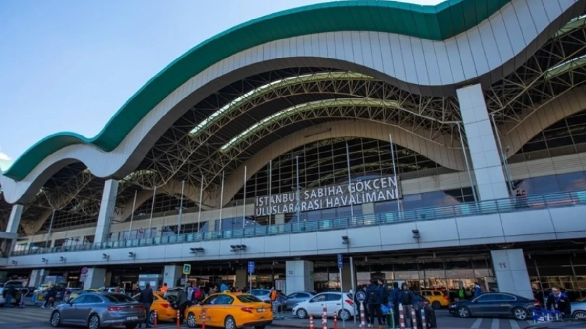 Sabiha G&ouml;k&ccedil;en&rsquo;de hava alarmı: U&ccedil;uşların y&uuml;zde 15&rsquo;i iptal edilecek