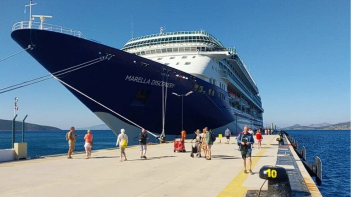 Bodrum&rsquo;a kruvaziyer akını: 1752 turist geldi