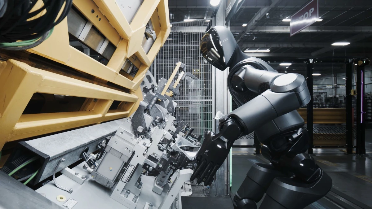 Elektrikli ara&ccedil; &uuml;reticilerinden yapay zekalı robot: Xiaosai
