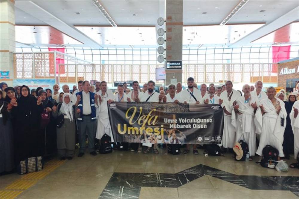 Konya&rsquo;da Vefa Umresi projesinin ilk kafilesi yola &ccedil;ıktı