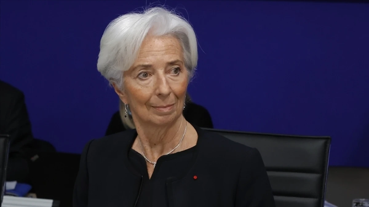Lagarde&rsquo;dan enflasyon mesajı: Veri toplanmadan faiz hamlesi yapılmayacak
