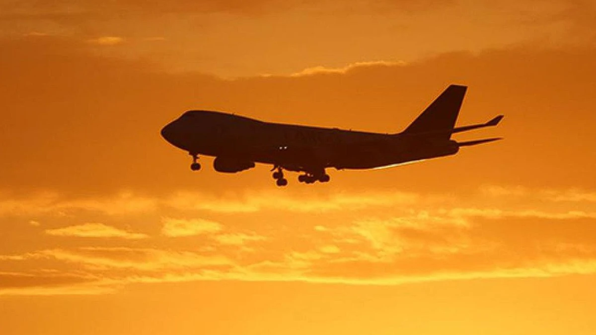 İran&rsquo;da u&ccedil;uşlar a&ccedil;ıldı: İlk sefer İstanbul&rsquo;a yapıldı