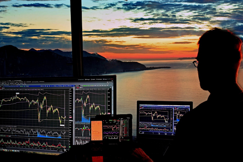 Borsa İstanbul g&uuml;ne yatay başlangı&ccedil; beklentisiyle giriyor