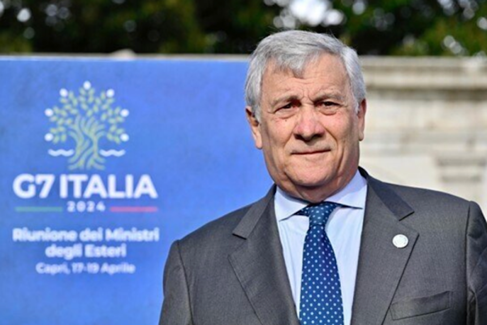 Tajani&rsquo;den hayatını kaybeden cankurtaran Fabrizio Valente i&ccedil;in madalya girişimi