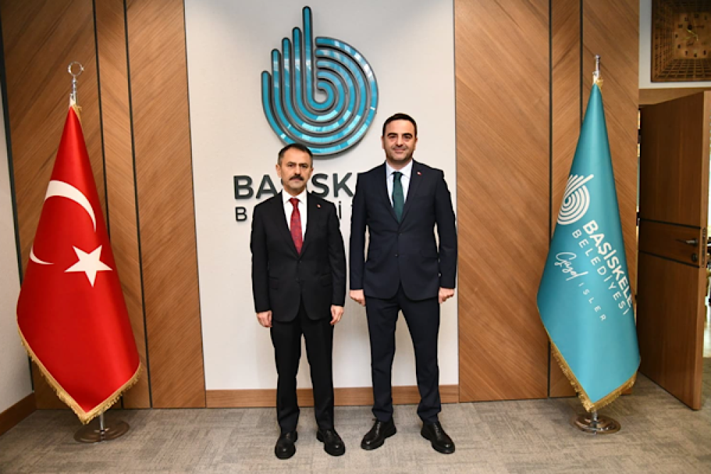 Vali Aktaş&rsquo;tan Başiskele Belediyesi'ne ziyaret