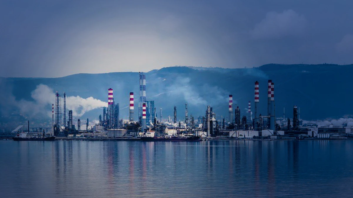 ABD basını yazdı: K&uuml;resel enerji g&uuml;venlik ağı &ccedil;&ouml;k&uuml;yor