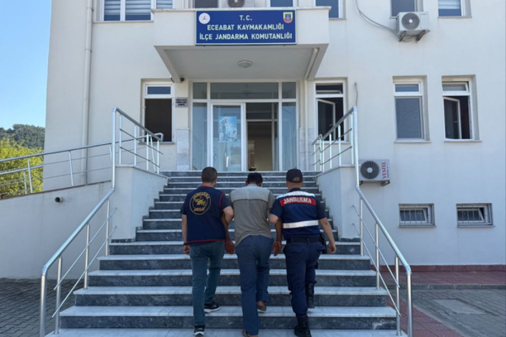 &Ccedil;anakkale&rsquo;de &ldquo;Huzur Uygulaması&rdquo;: 83 aranan şahıs yakalandı, 9 kişi tutuklandı