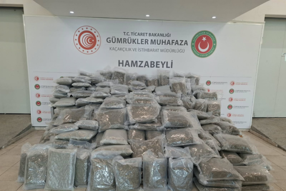 Hamzabeyli G&uuml;mr&uuml;k Kapısı&rsquo;nda 287 kilo 910 gram esrar ele ge&ccedil;irildi
