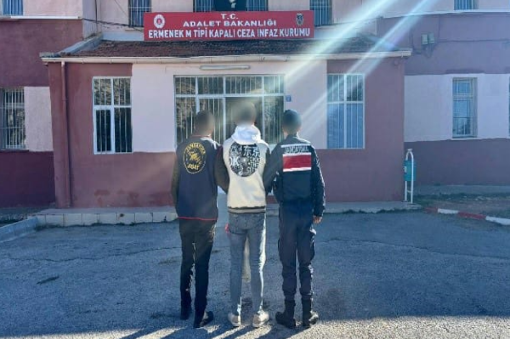 Karaman&rsquo;da aranan 49 şahıs yakalandı