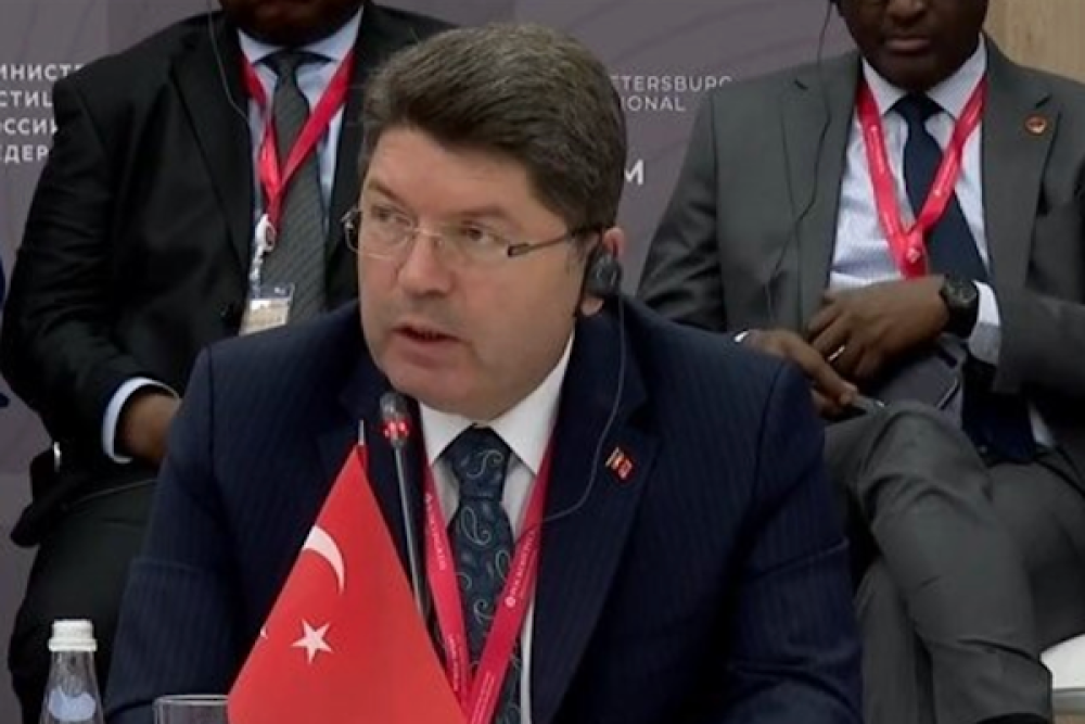 Adalet Bakanı Tun&ccedil;: Ter&ouml;r&uuml;n istismar ettiği alanları ortadan kaldırdık