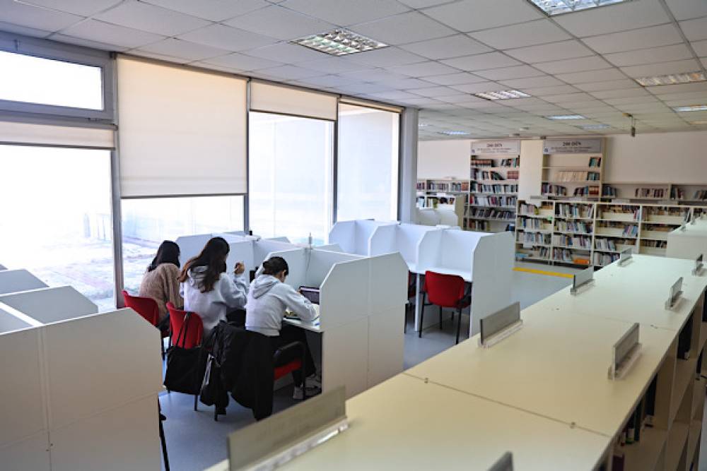 Antalya Doğan Hızlan K&uuml;t&uuml;phanesi&rsquo;nde &ouml;d&uuml;n&ccedil; kitap sistemi uygulanıyor