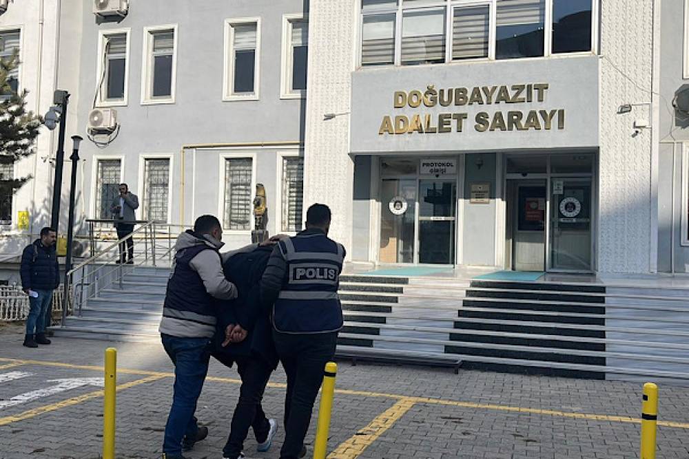 Ağrı&rsquo;da aranan 34 şahıs yakalandı