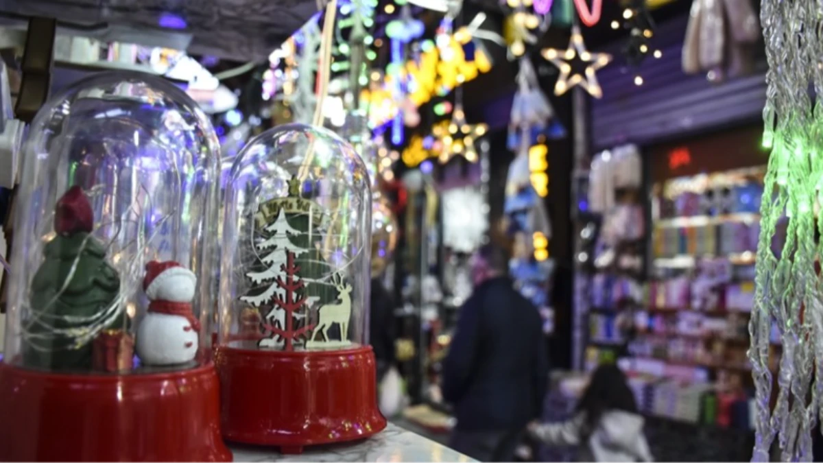 Esnaftan yılbaşı uyarısı: Ucuz &uuml;r&uuml;nler sağlık riski oluşturabilir