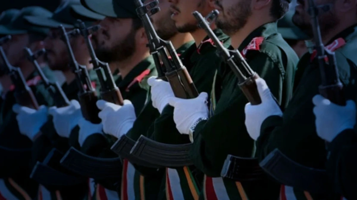 SON DAKİKA: İran Devrim Muhafızları: İşgal altındaki topraklara y&ouml;nelik geniş &ccedil;aplı saldırı başlattık