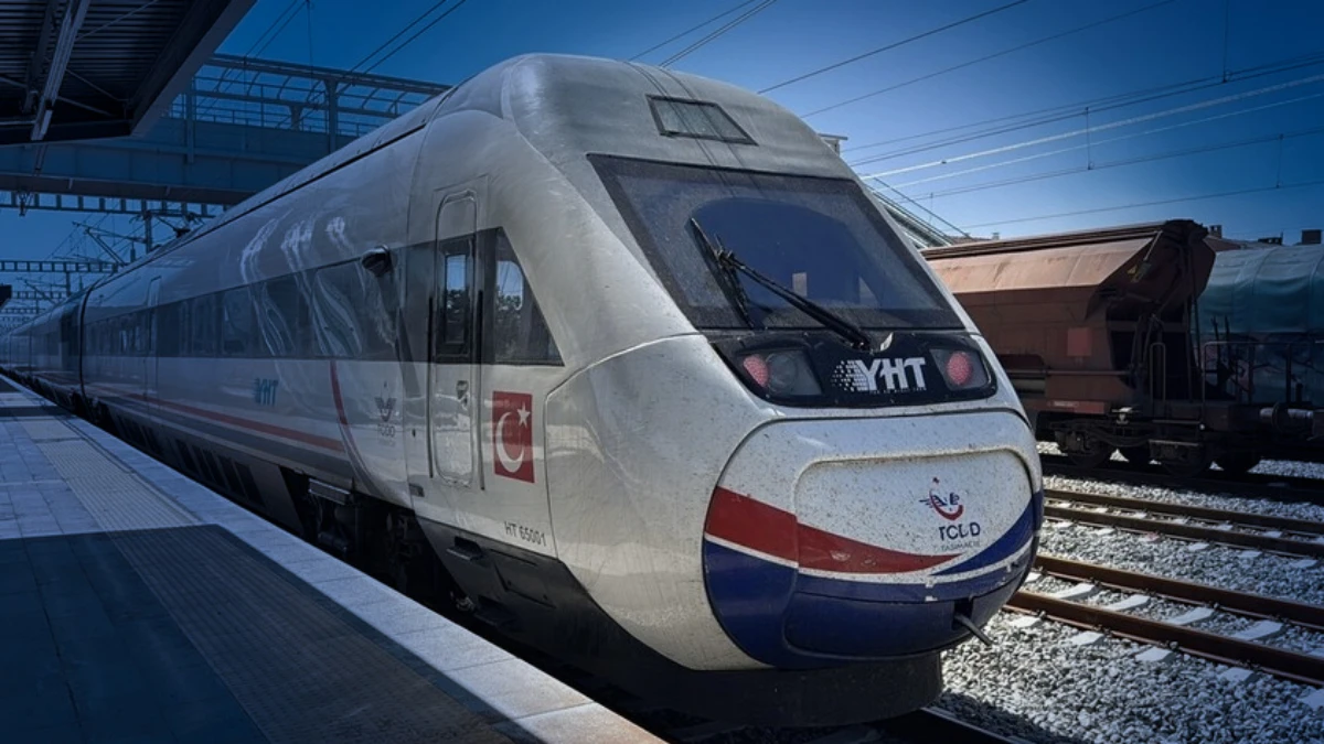 Halkalı-Kapıkule arası s&uuml;re 1,5 saate d&uuml;ş&uuml;yor: İlk test s&uuml;r&uuml;şleri başladı