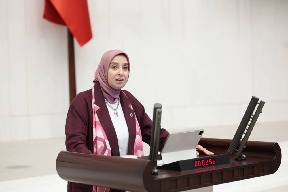 Esen: Merhametini kaybeden bir toplum geleceğini de kaybeder