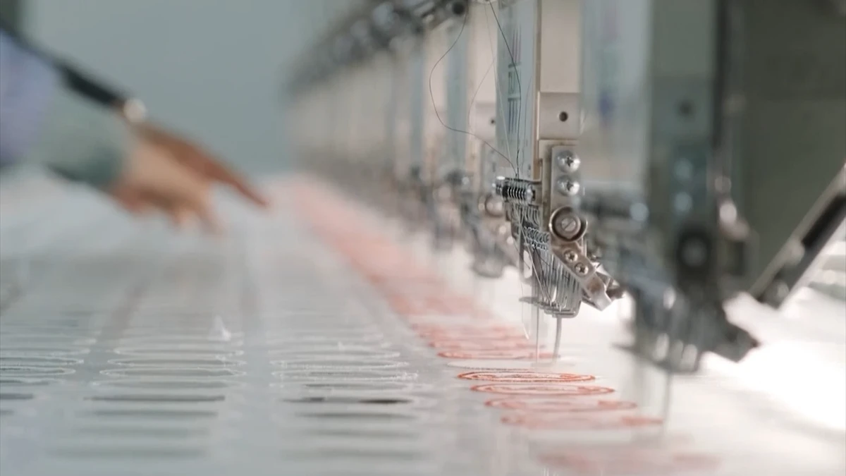 Tekstil sekt&ouml;r&uuml; ihracat verileri a&ccedil;ıklandı: İlk &ccedil;eyrekte 2,2 milyar dolar gelir sağlandı