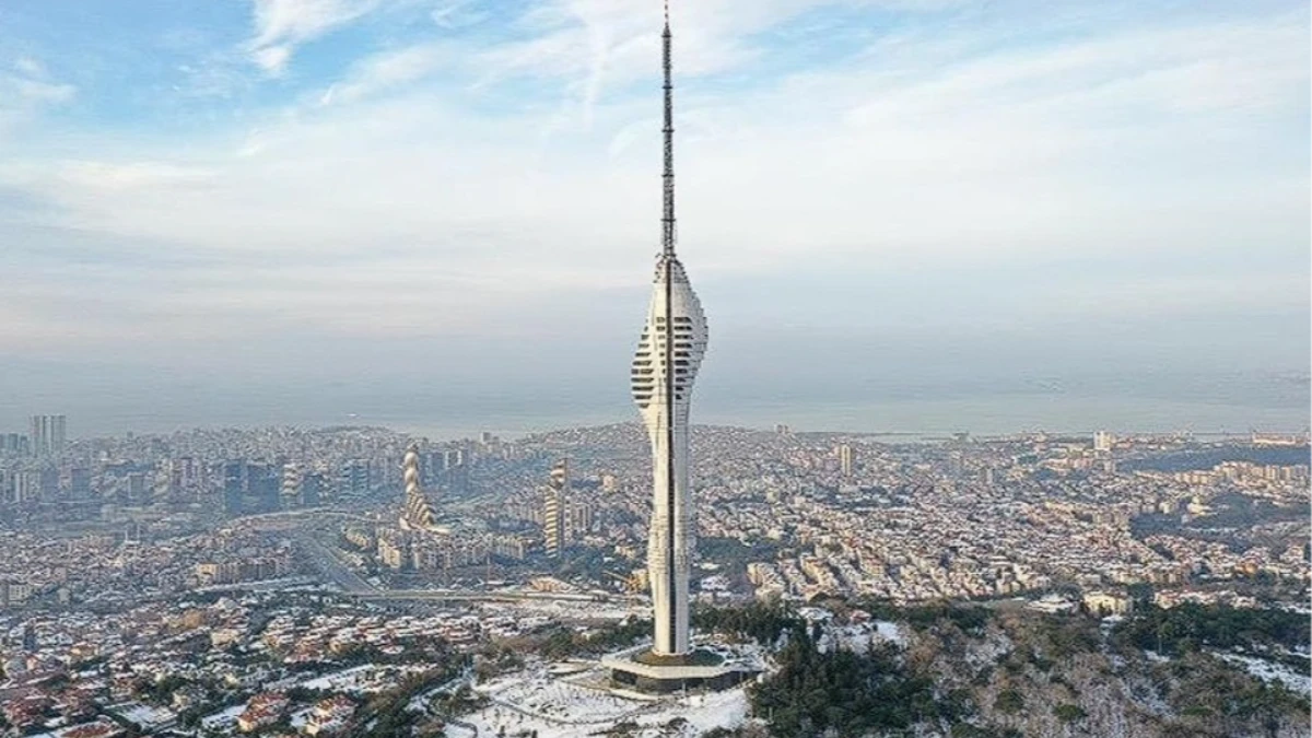 İstanbul&rsquo;un cazibe merkezi oldu: &Ccedil;amlıca Kulesi 5 yılda 2,8 milyon ziyaret&ccedil;iyi ağırladı