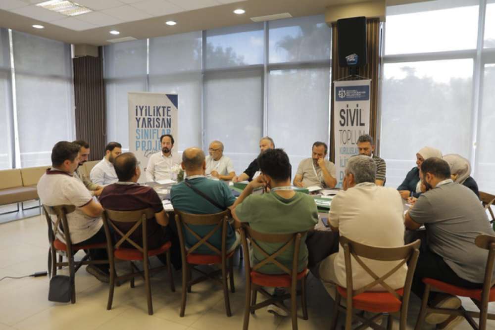 İyilikte Yarışan Sınıflar Projesi &ccedil;alıştayı Kocaeli&rsquo;de d&uuml;zenleniyor