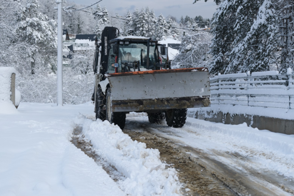 Sapanca&rsquo;da kar k&uuml;reme ve tuzlama &ccedil;alışmaları 