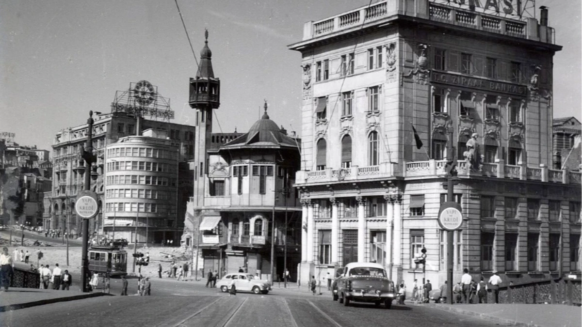 Karak&ouml;y&rsquo;de 68 yıl &ouml;nce yıkılan camii yeniden inşa edilecek