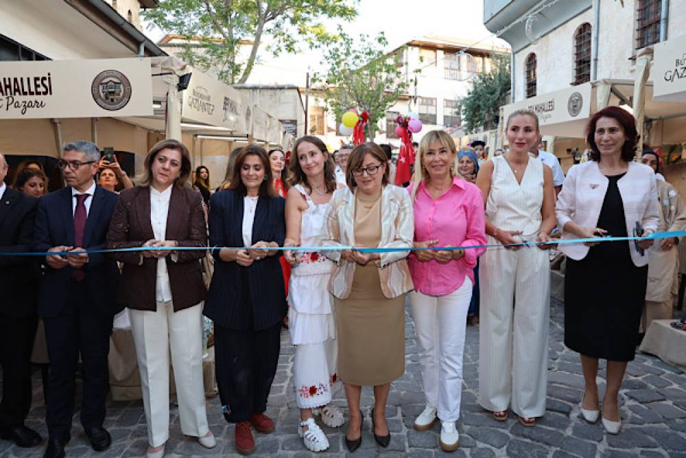 Gaziantep&rsquo;te Bey Mahallesi Sanat Sokağı hizmete a&ccedil;ıldı