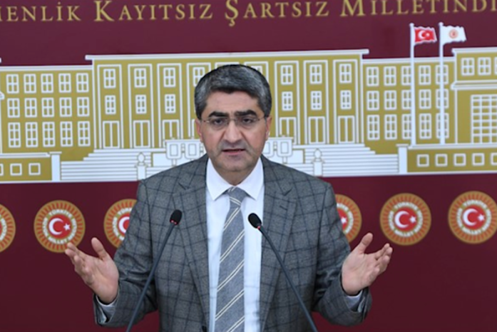 Ekmen: Toplumun adalete g&uuml;veni ortadan kalkmış durumda