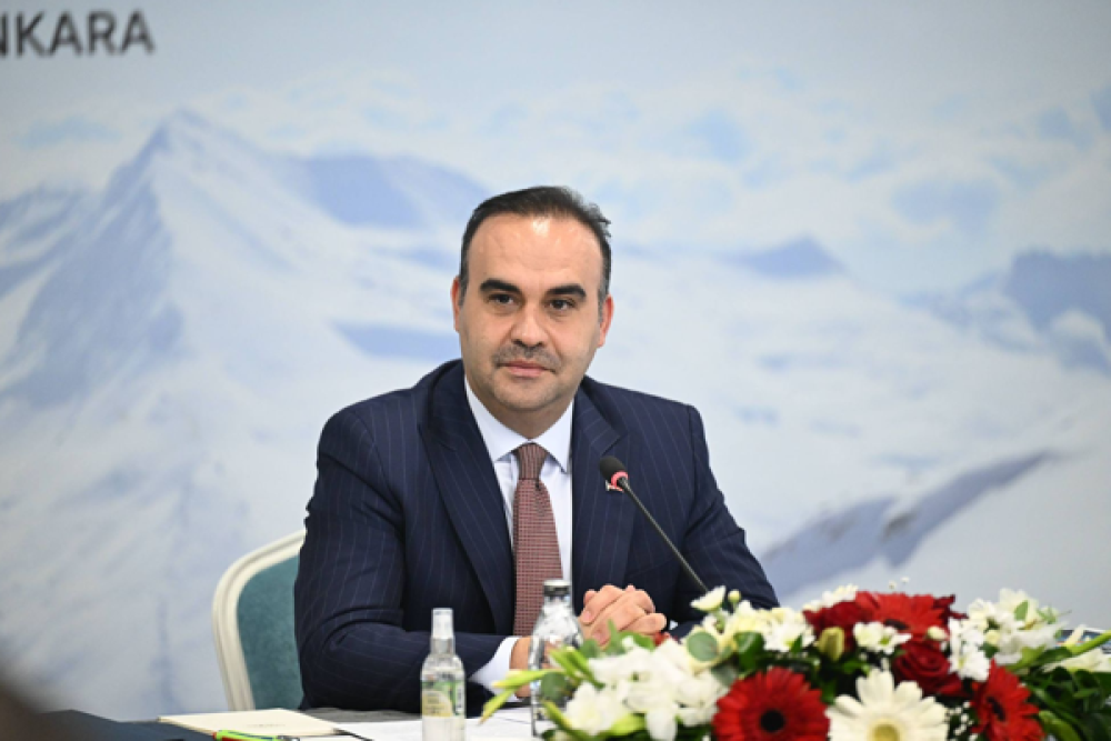 Bakan Kacır, Eti Al&uuml;minyum&rsquo;un Seydişehir &uuml;retim tesisini ziyaret etti