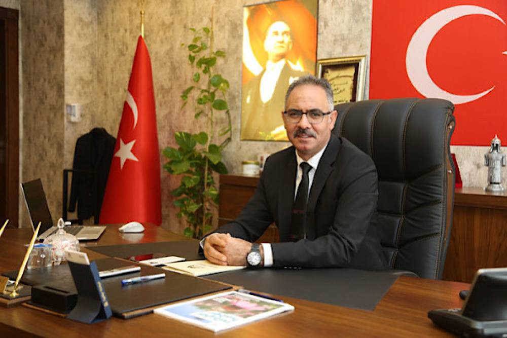 Eyy&uuml;biye Belediye Başkanı Kuş, 30 Ağustos Zafer Bayramı&rsquo;nı kutladı