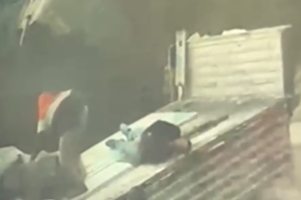 Hatay&rsquo;da tır &uuml;zerindeki iş&ccedil;iye şimşek &ccedil;arptı