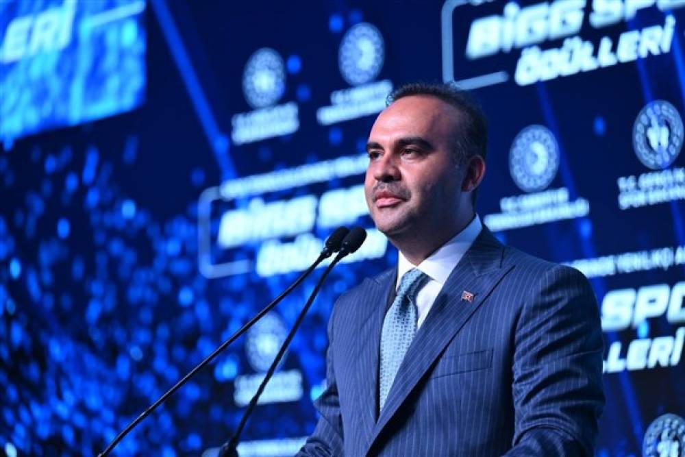 Bakan Kacır: Somali&rsquo;de uzay limanı inşa ediyoruz