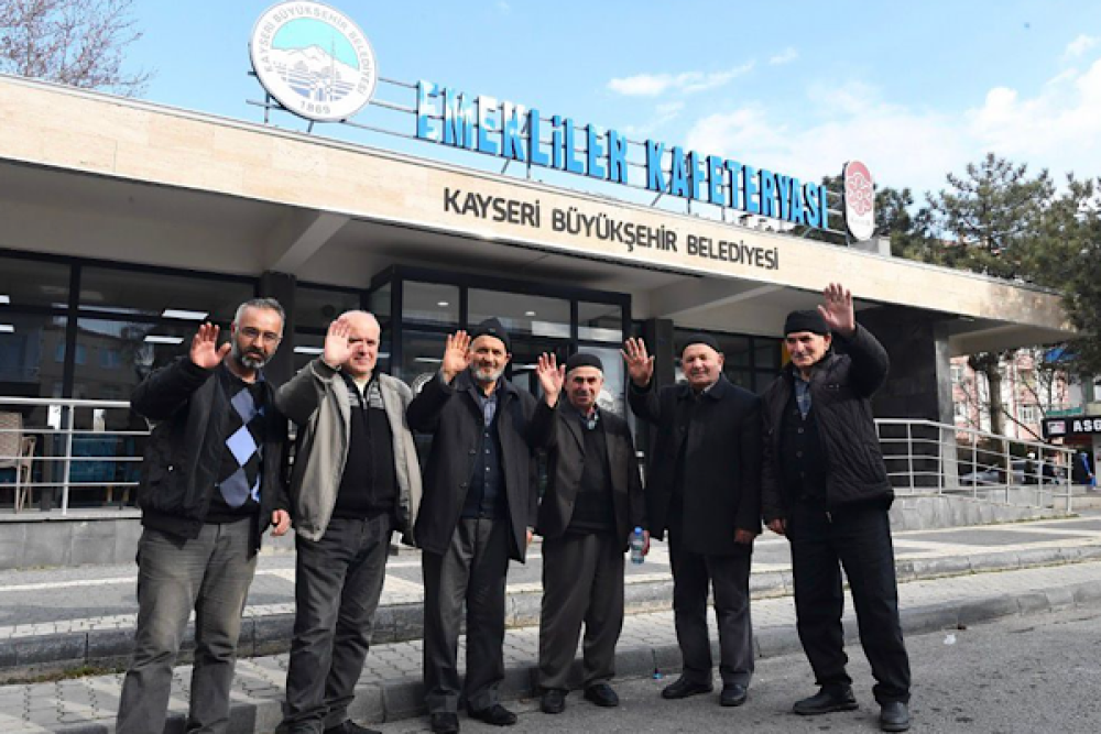 Kayseri&rsquo;de Emekliler Kafeteryaları ayda 32 bin kişiyi ağırlıyor