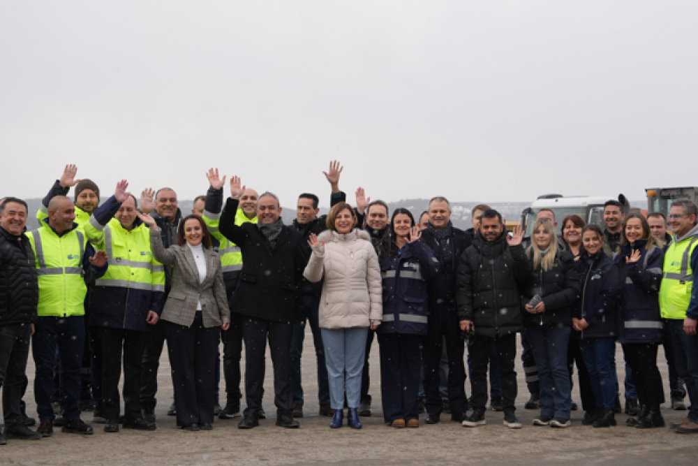 Başkan &Uuml;nl&uuml;ce, yol ekiplerini ziyaret etti