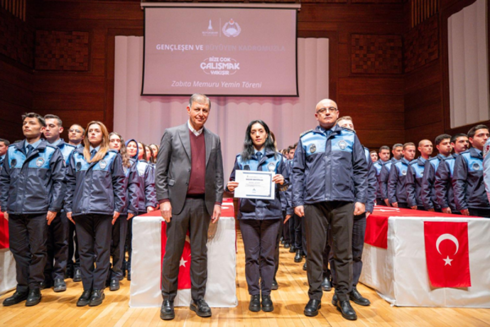 Başkan Tugay: T&uuml;rkiye&rsquo;ye &ouml;rnek bir d&ouml;nemi hep beraber yaşayalım