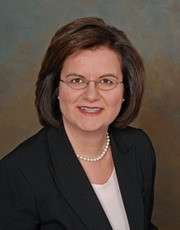 Ünlü Deprem Profesörü Halil Halit Demir (96 Yaşında) ve Kızı Profesör Dr Sıddıka Semahat Demir (58) yaşında Baba Kız Büyükelçiyi Dolandırmaya Çalıştılar.