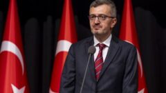 İletişim Başkanı Duran, Mozambik Büyükelçisi İnam ile bir araya geldi