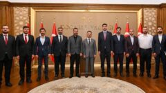 Vali Aktaş, öğrenci gezileri ve müze ziyaretlerine ilişkin bilgi aldı