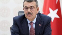 Bakan Tekin, Kırklareli’nde esnaf ve vatandaşlarla buluştu