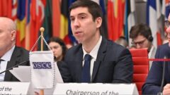 Popşoi, Estonya’nın ilk Moldova Büyükelçisi Königsberg ile bir araya geldi