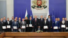 Bulgaristan Başbakanı Radev, İçişleri Bakanlığı görevlilerini ödüllendirdi