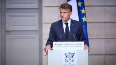 Macron, 7 Ekim saldırılarının üçüncü yılında hayatını kaybedenleri andı