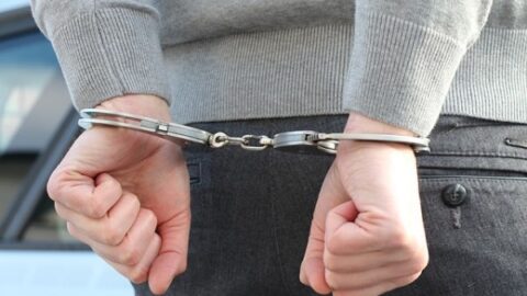 Şanlıurfa’da yolcu otobüsünde 16 kilo skunk ele geçirildi