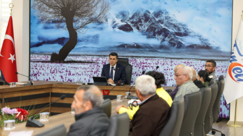 Tunceli Valisi Aygöl, Halk Günü’nde vatandaşla buluştu