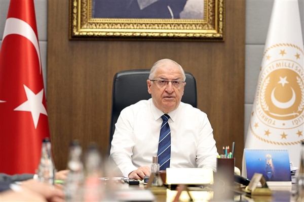 Bakan Güler’den Sofya Büyükelçiliği ziyareti