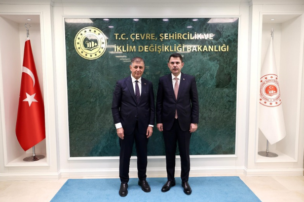 Başkan Tugay, Bakan Kurum’la görüştü