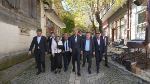 Bakan Ersoy, İbradı ve Ormana’da iki yeni merkezin açılışını yaptı