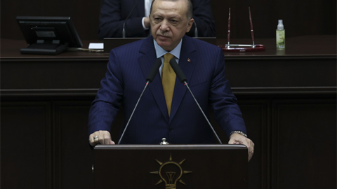Cumhurbaşkanı Erdoğan ve Macron, Türkiye-Fransa ilişkilerini görüştü
