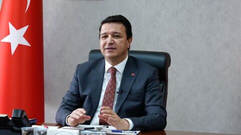Arıkan, İzmir’de iş insanlarıyla bir araya geldi
