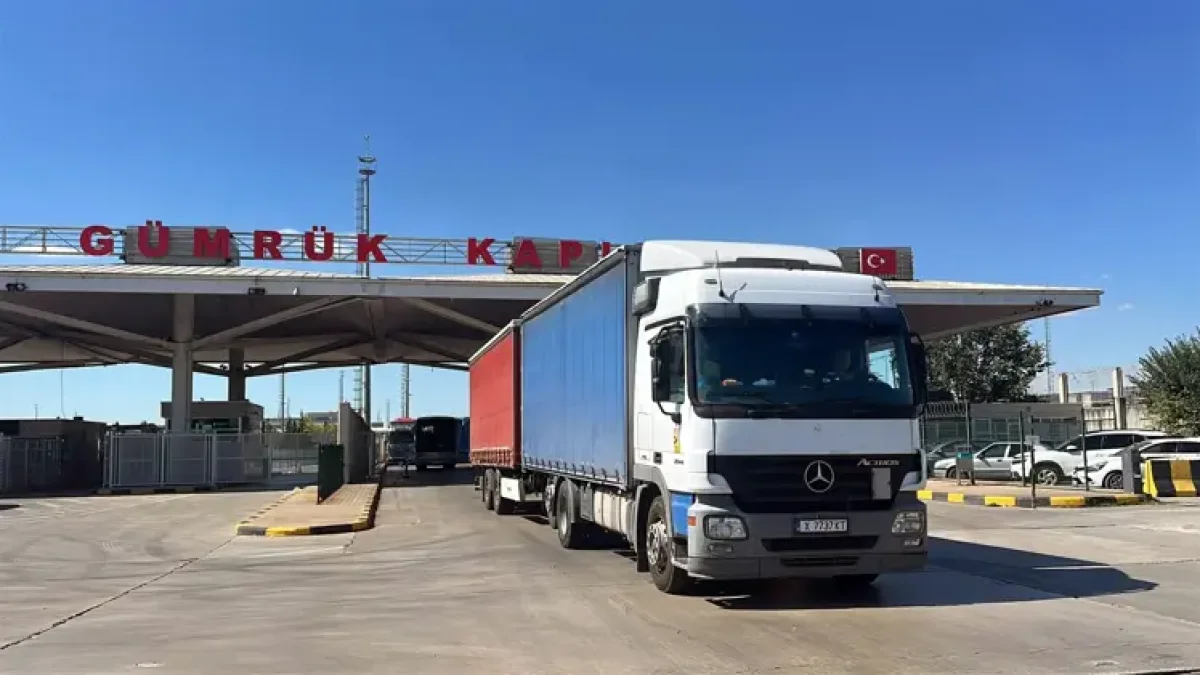 3 bakanlık girişimlerini sürdürüyor: Tır şoförlerinin Schengen vizesi sorunları için harekete geçildi